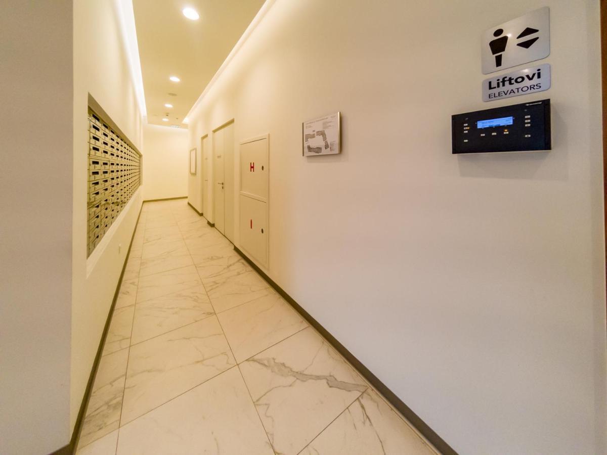 Apartment Rebecca Belgrad Dış mekan fotoğraf